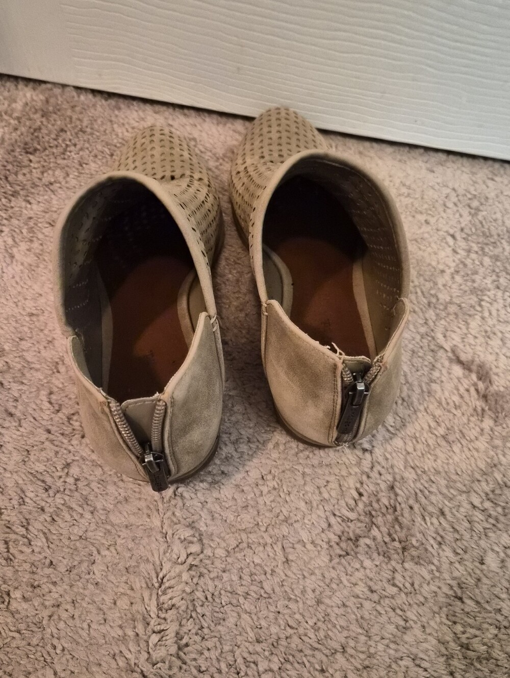 Tan booties - Picture 3 of 5